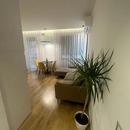 Erinda Apartment Selitë e Vogël
